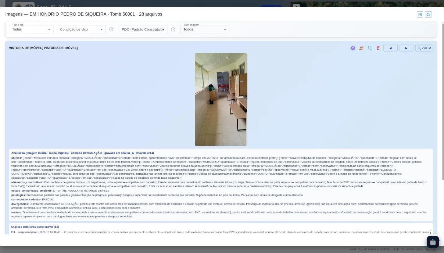 Galeria do imóvel com foto de corredor e o resultado da análise IA em modo objetos
